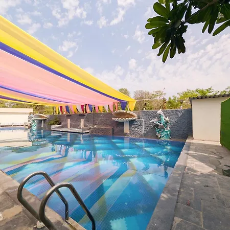 Solaris Hotel And Club-2