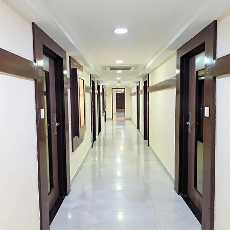 Solaris Hotel And Club-3